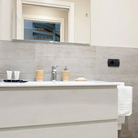Vieni Vai Apartament Werona